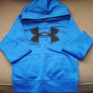 1 Under Armour sweatshirt
